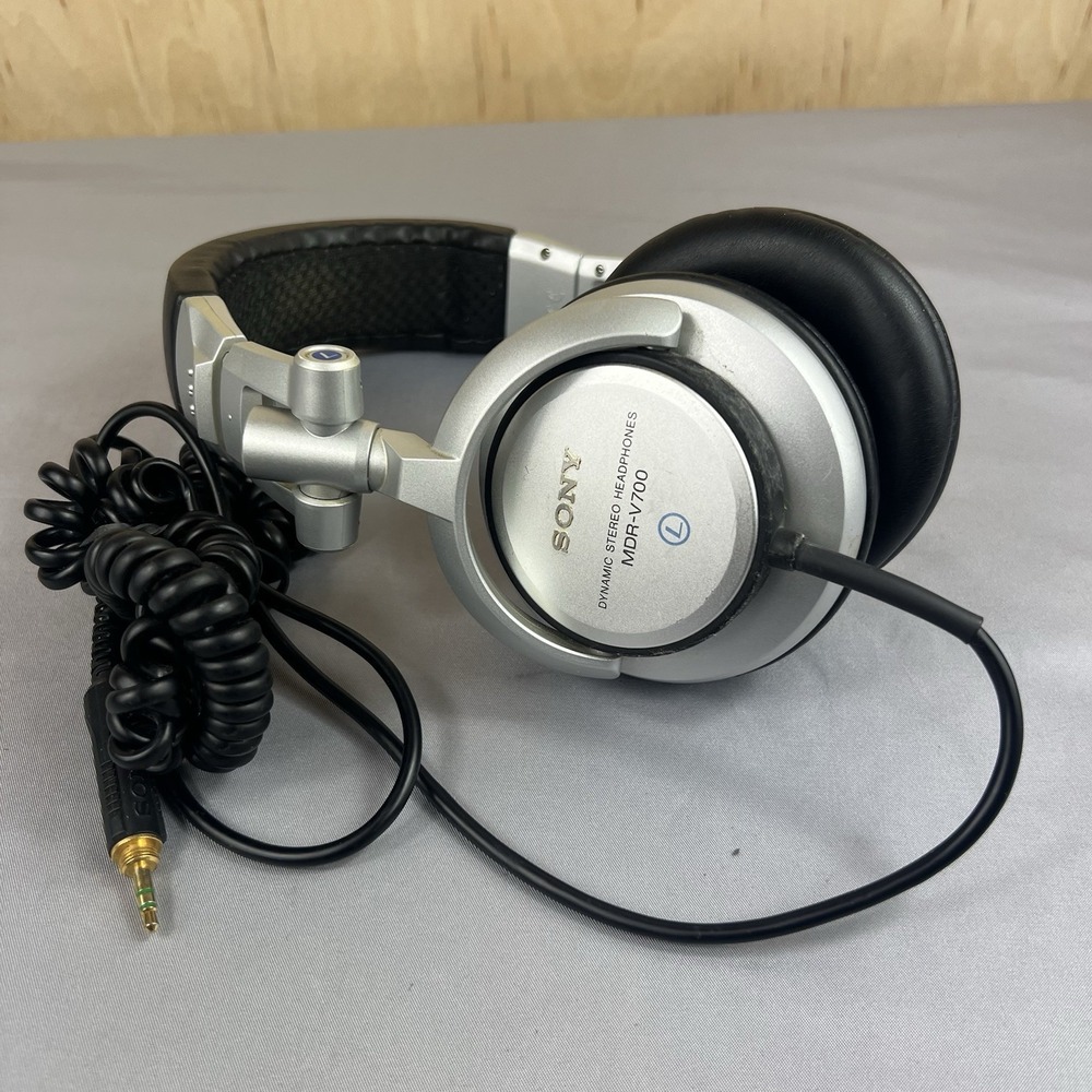 Sony MDR-V700 DJ Dynamic Stereo Headphones Over-Ear Tested Working Japan